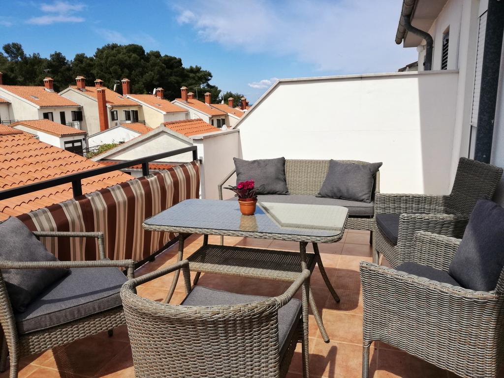 Apartments Radmila Poreč Buitenkant foto