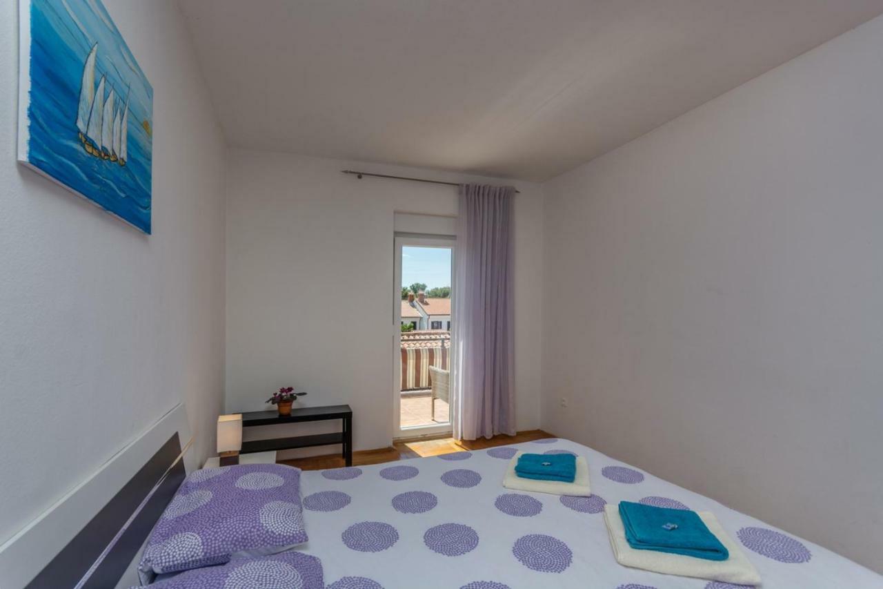 Apartments Radmila Poreč Buitenkant foto