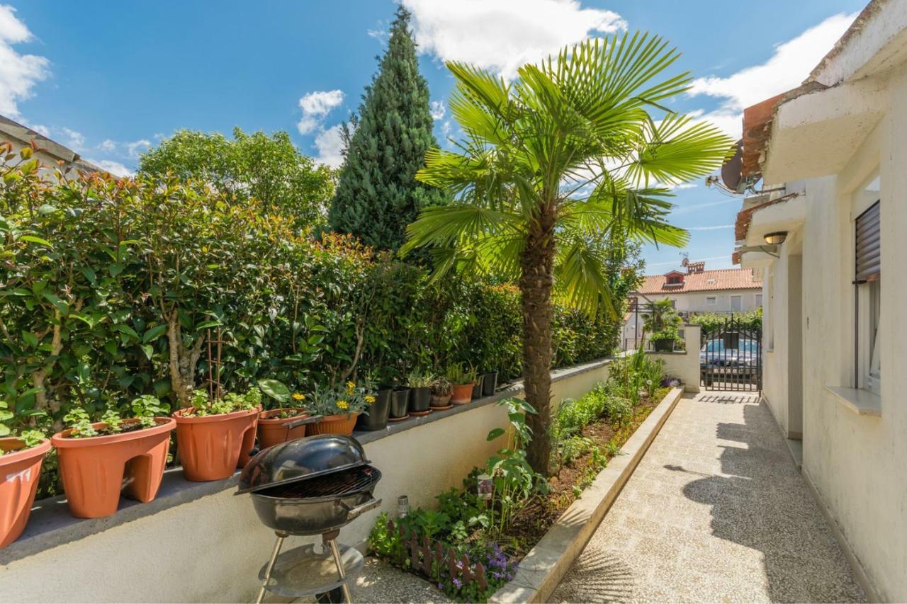 Apartments Radmila Poreč Buitenkant foto